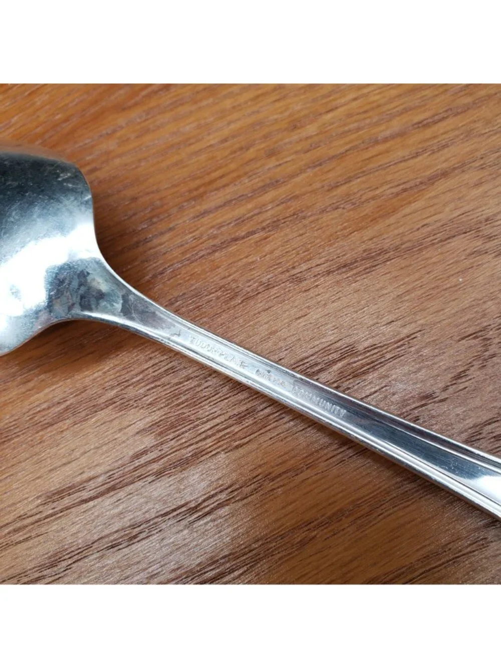 Oneida Tudor Plate Queen Bess II Gravy Ladle & Serving Spoons Lot of 3 Silverpla